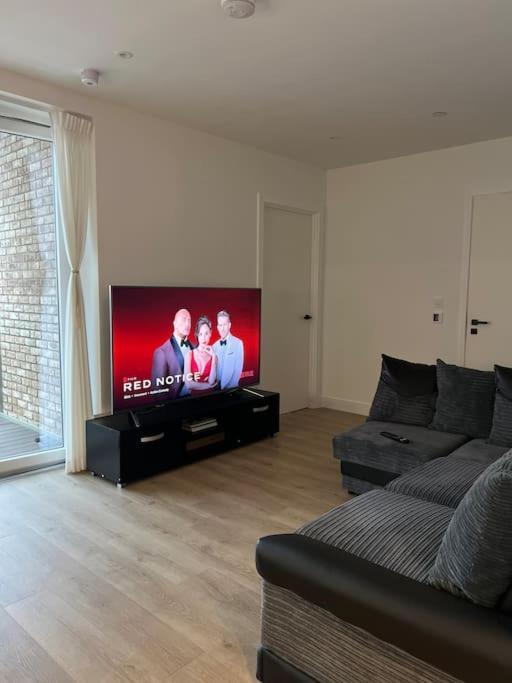 Luxurious High Spec 1 Bedroom Lägenhet