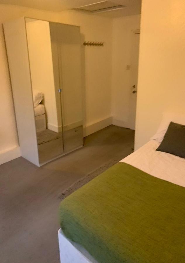 Balham, South Spacious 3 Privat overnatting London