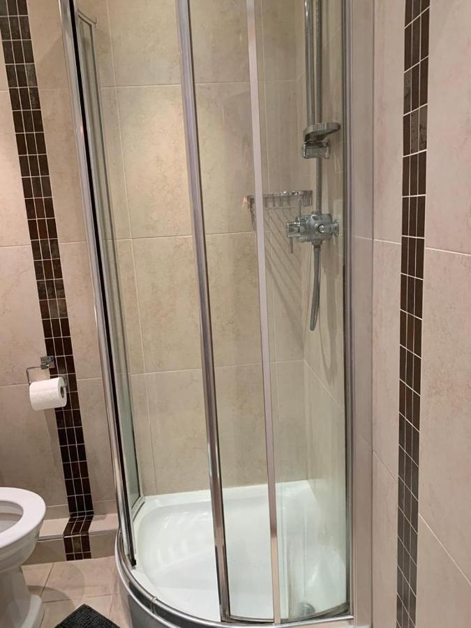 Appartement Lovely 3 Bedroom *