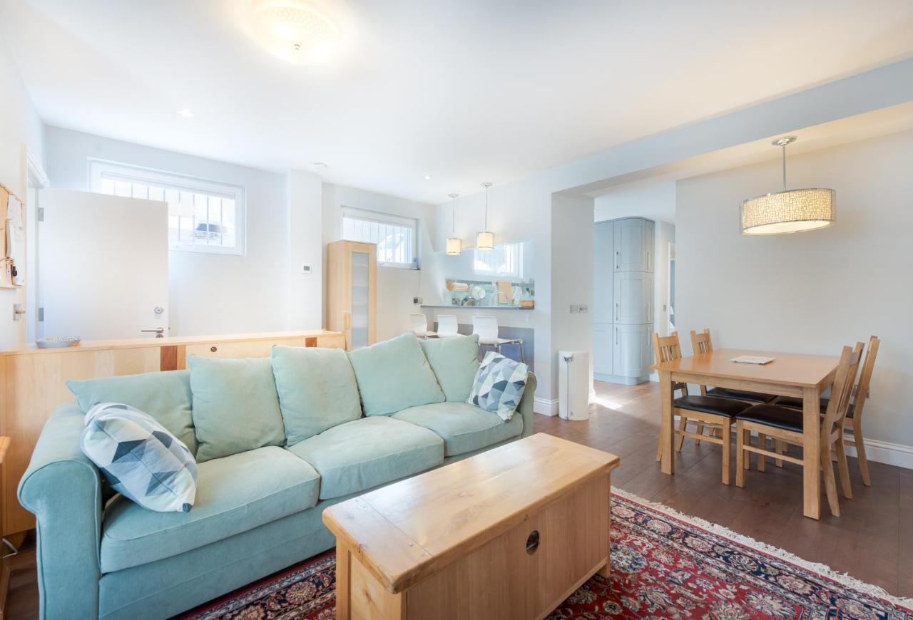 Attractive With Private Patio In Fashionable Fulham By Underthedoormat Lejlighed *