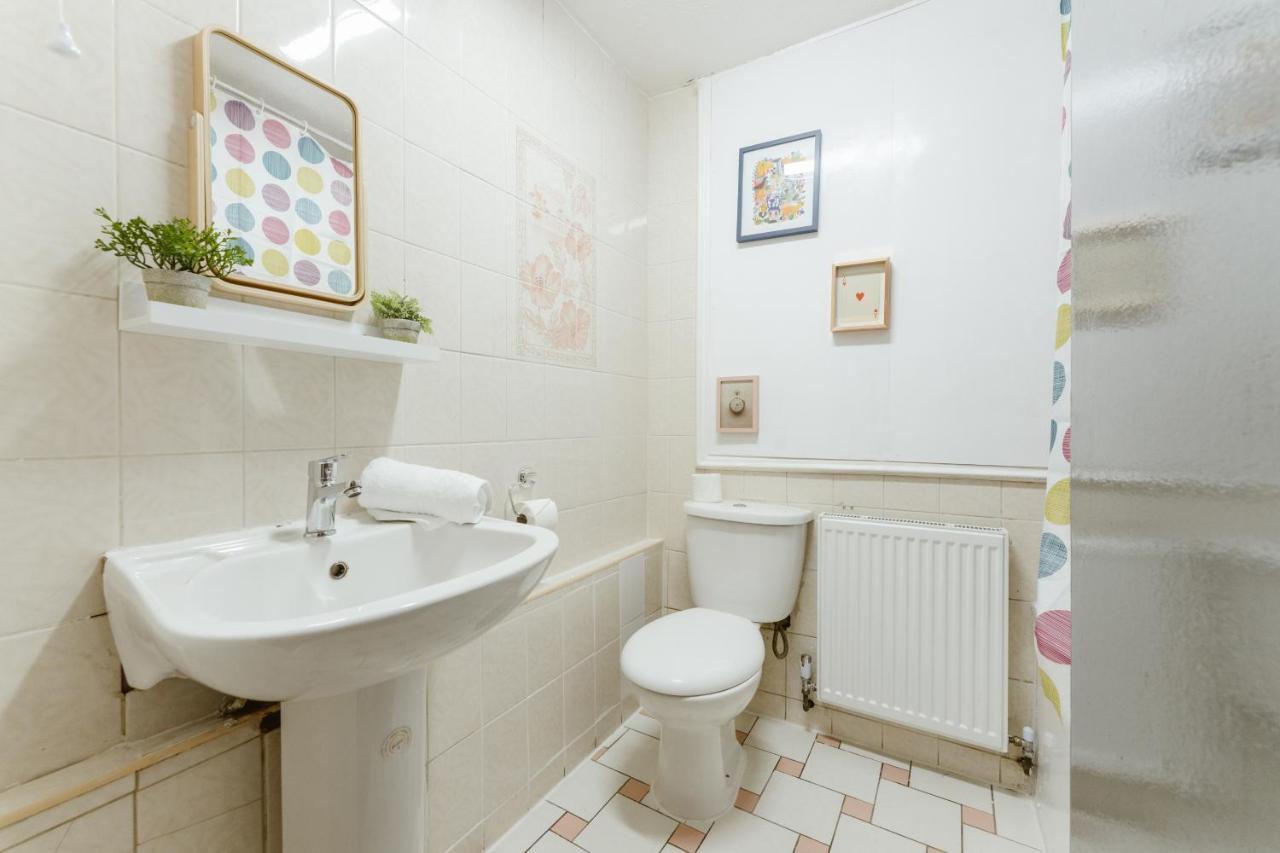 Guest house Langdon Park Dlr Beds To London