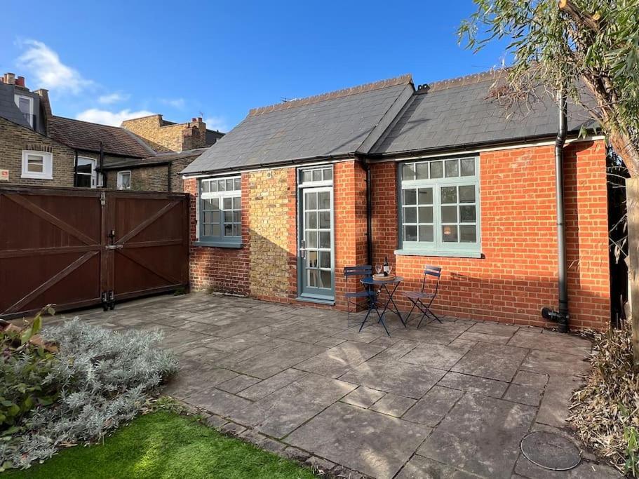 Lejlighed Forge - Pretty 1 Bedroom With Free Off Street Parking London