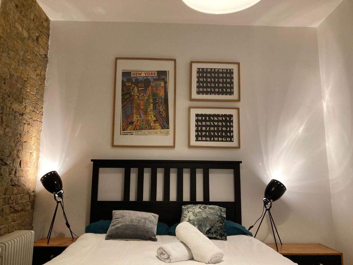 Clerkenwell By Dc * London
