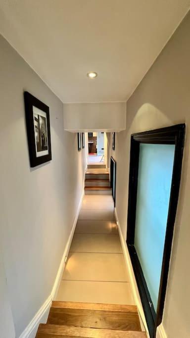 Appartement Bond Style In South Kensington Londen