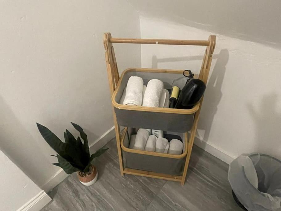 Appartamento Lovely 2 Bed On Tower Bridge