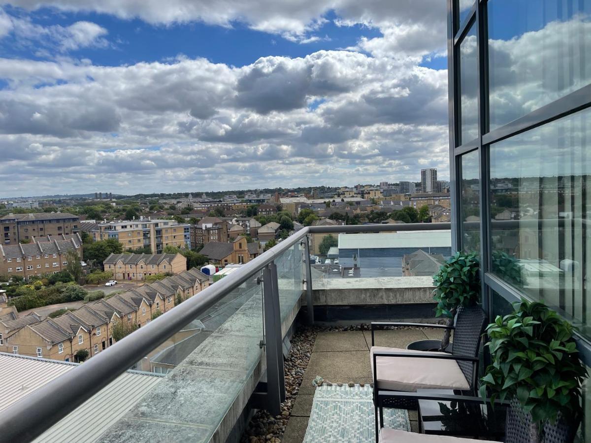 3 Bedroom Stunning Penthouse Lägenhet