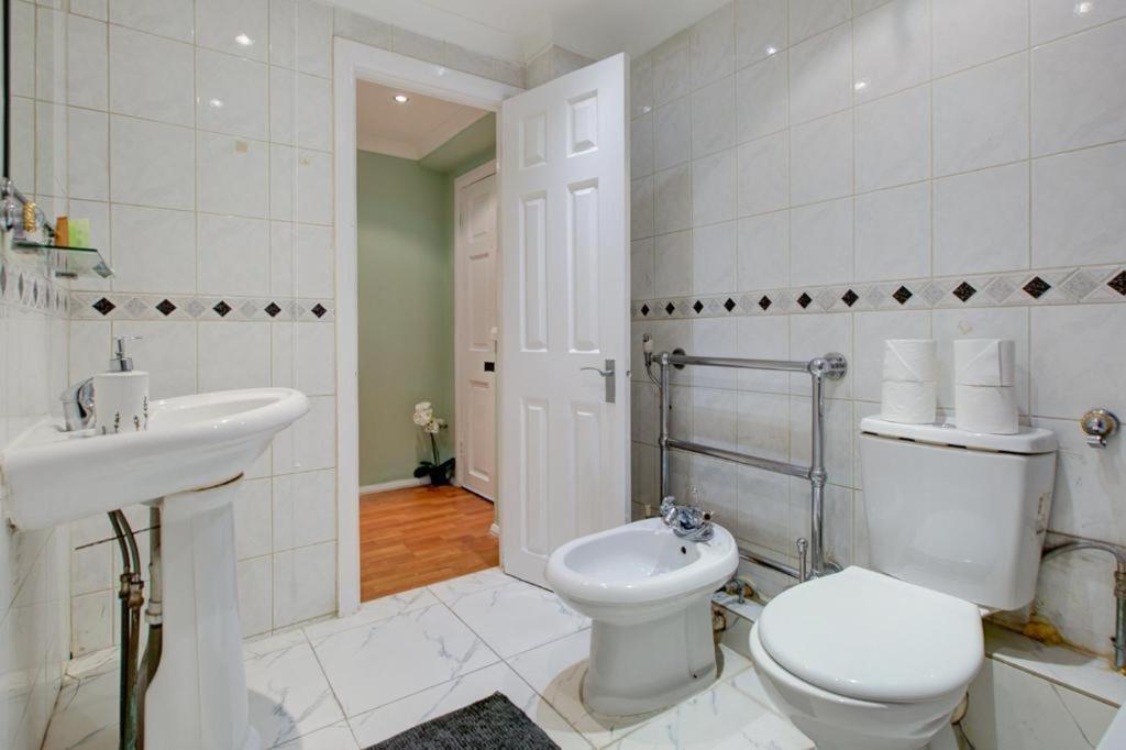 Marble Arch 2 Bedroom * London