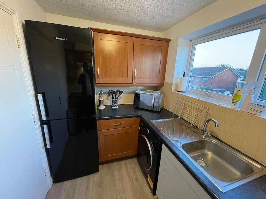 Lovely 2-bed Flat Along The River Thames