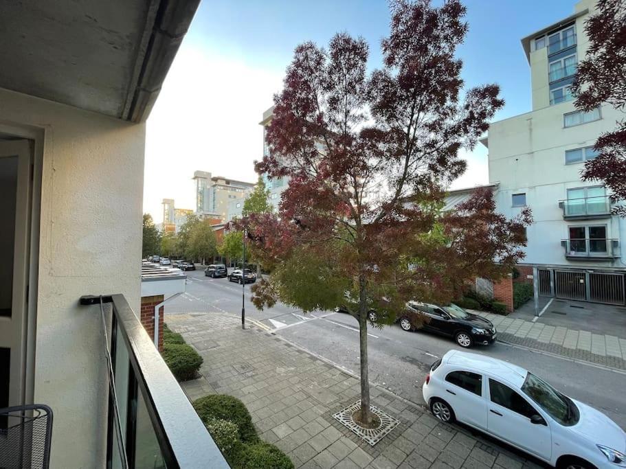 Lovely 2-bed Flat Along The River Thames Appartement Londres