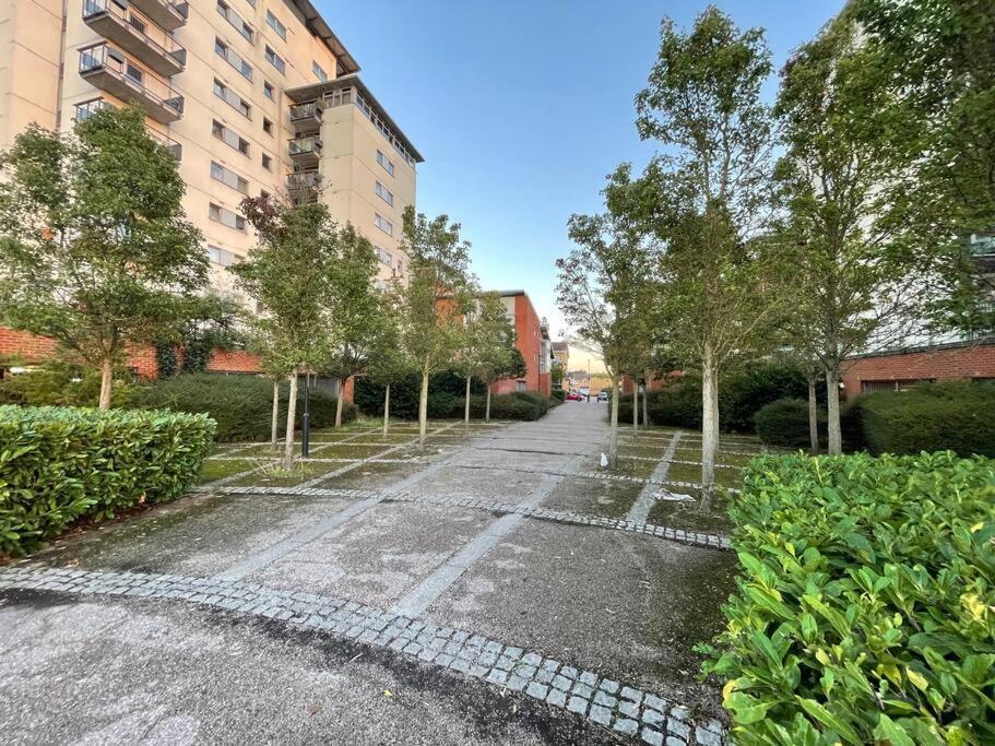 Lovely 2-bed Flat Along The River Thames Appartement Londres