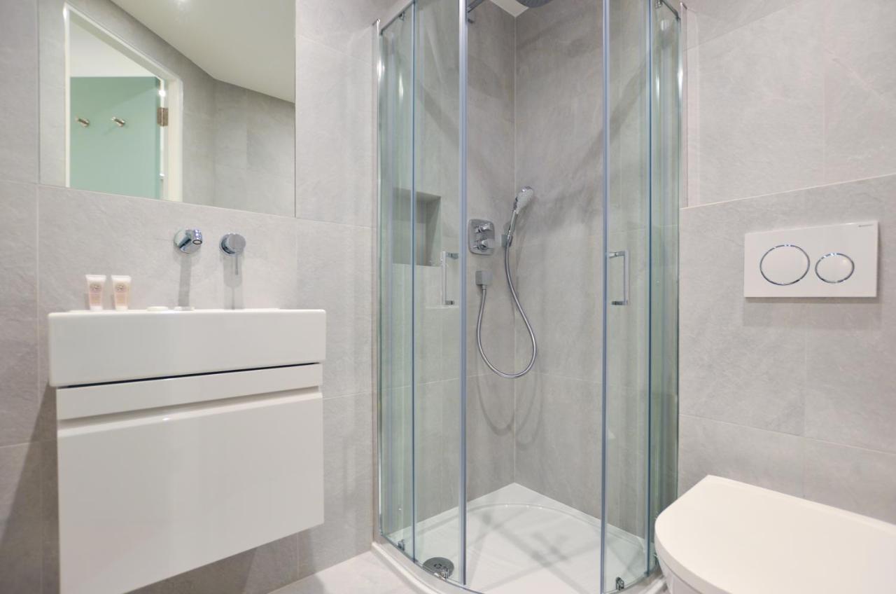 Aparthotel Sale Place Serviced By Concept