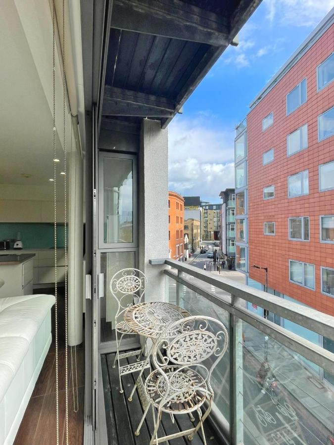 Beautiful Tower Bridge Apartment *