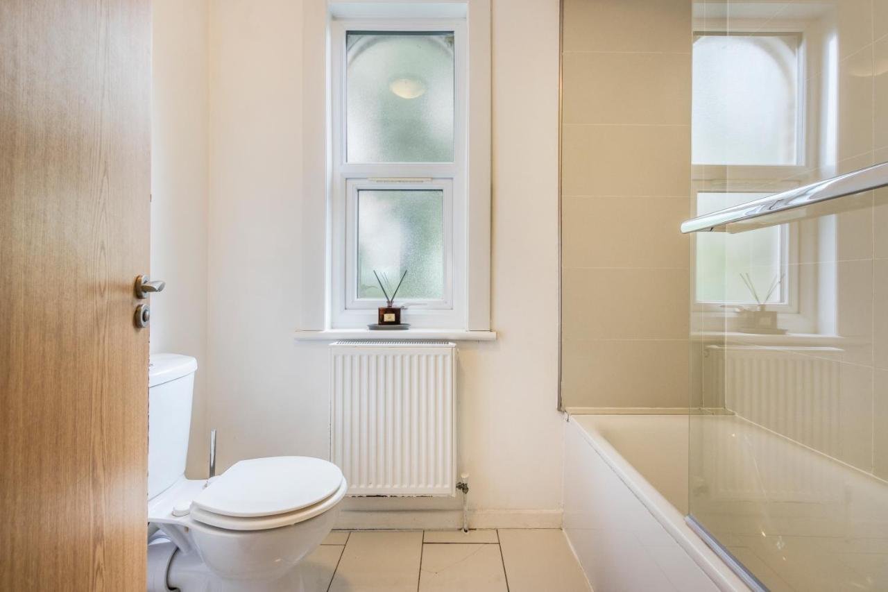 In Brixton Next Door To Brockwell Park Appartement *