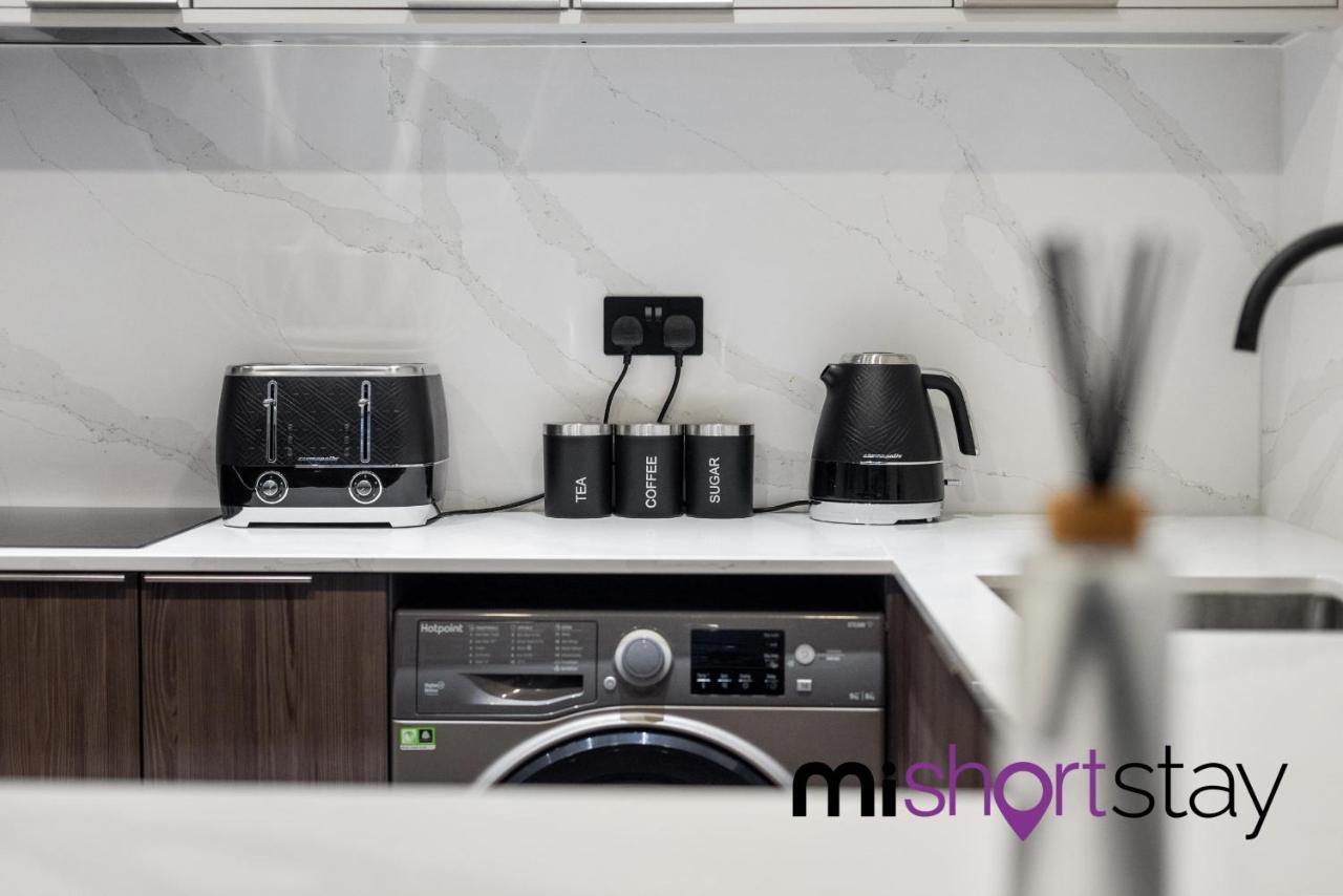 The Fitzrovia - Private One Bedroom With Own Entrance Lejlighed