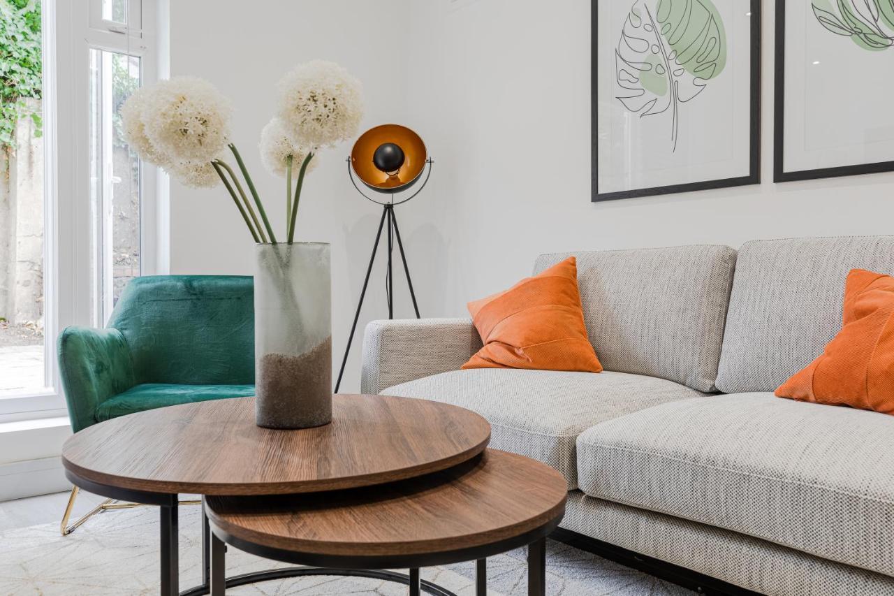 Dainty 2bd Flat In Greater * Londen