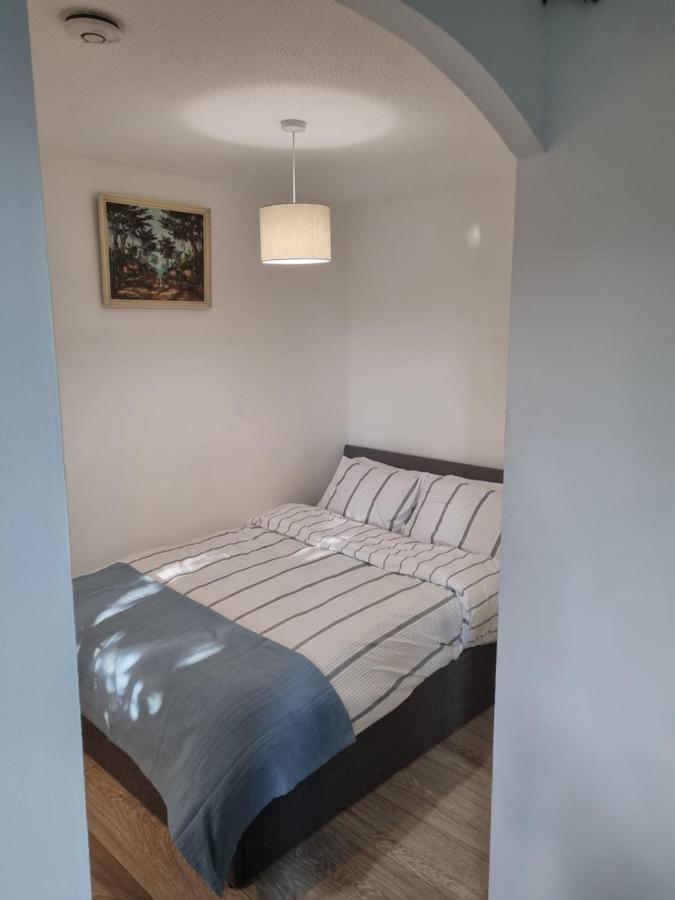 Surrey Quays Studio Lägenhet