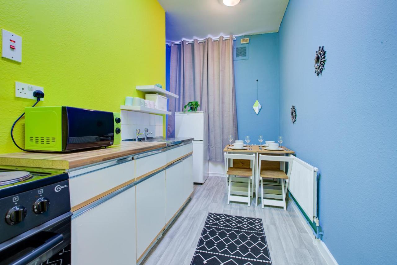 Inviting 2-bed Budget In Lägenhet *