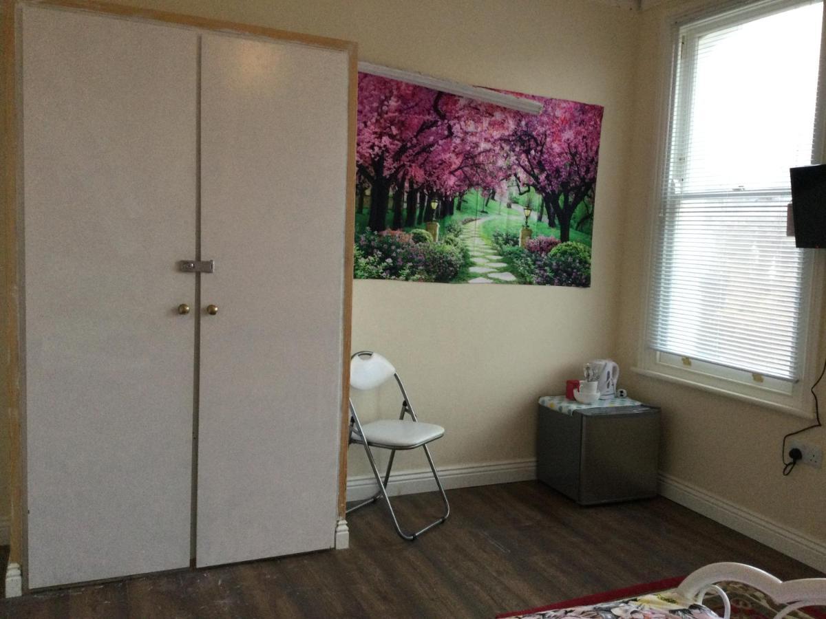 Guest house Tdm Bachelot Lettings Ltd London