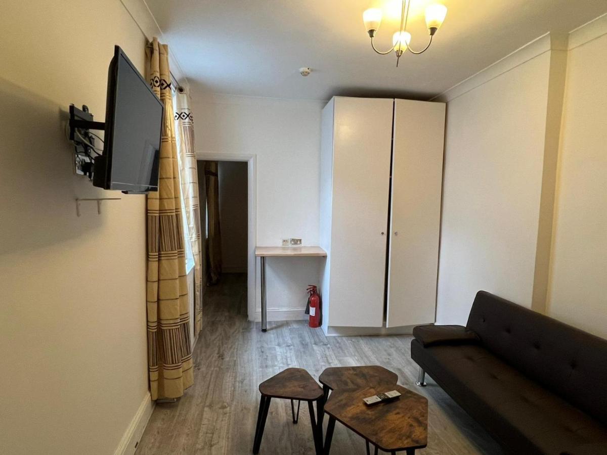 F4-ground Floor Studio Fits 3 Near Paddington Leilighet