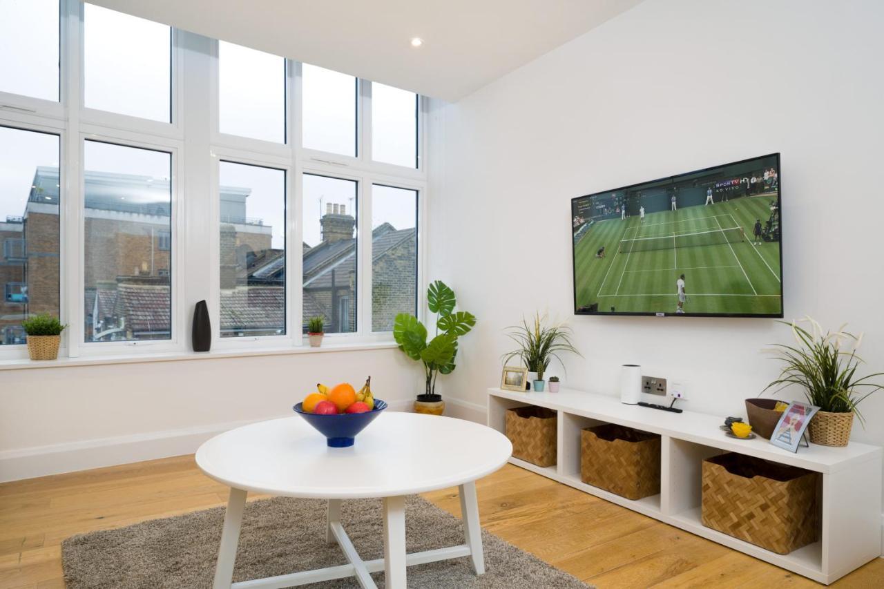 Apartment Panther House By Oval
