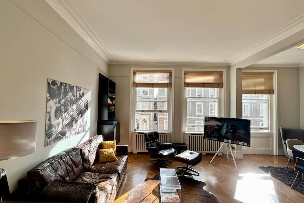 Appartement Bond Style In South Kensington Londen