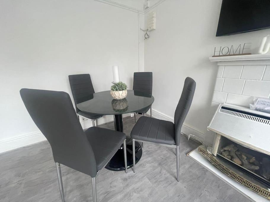Cosy 2 Bed In Tower Bridge Road * London