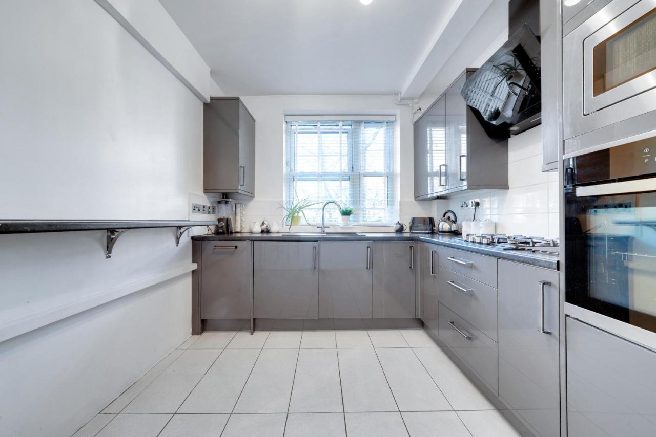 Tower Bridge Large Modern 3 Bed By Bridge Apartment *