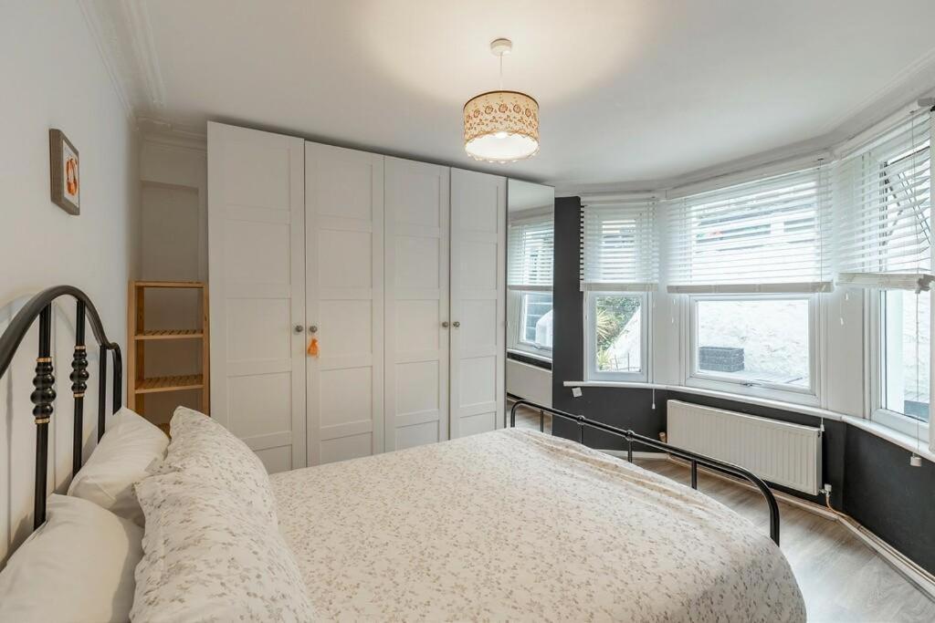 Lovely West Entire Appartement