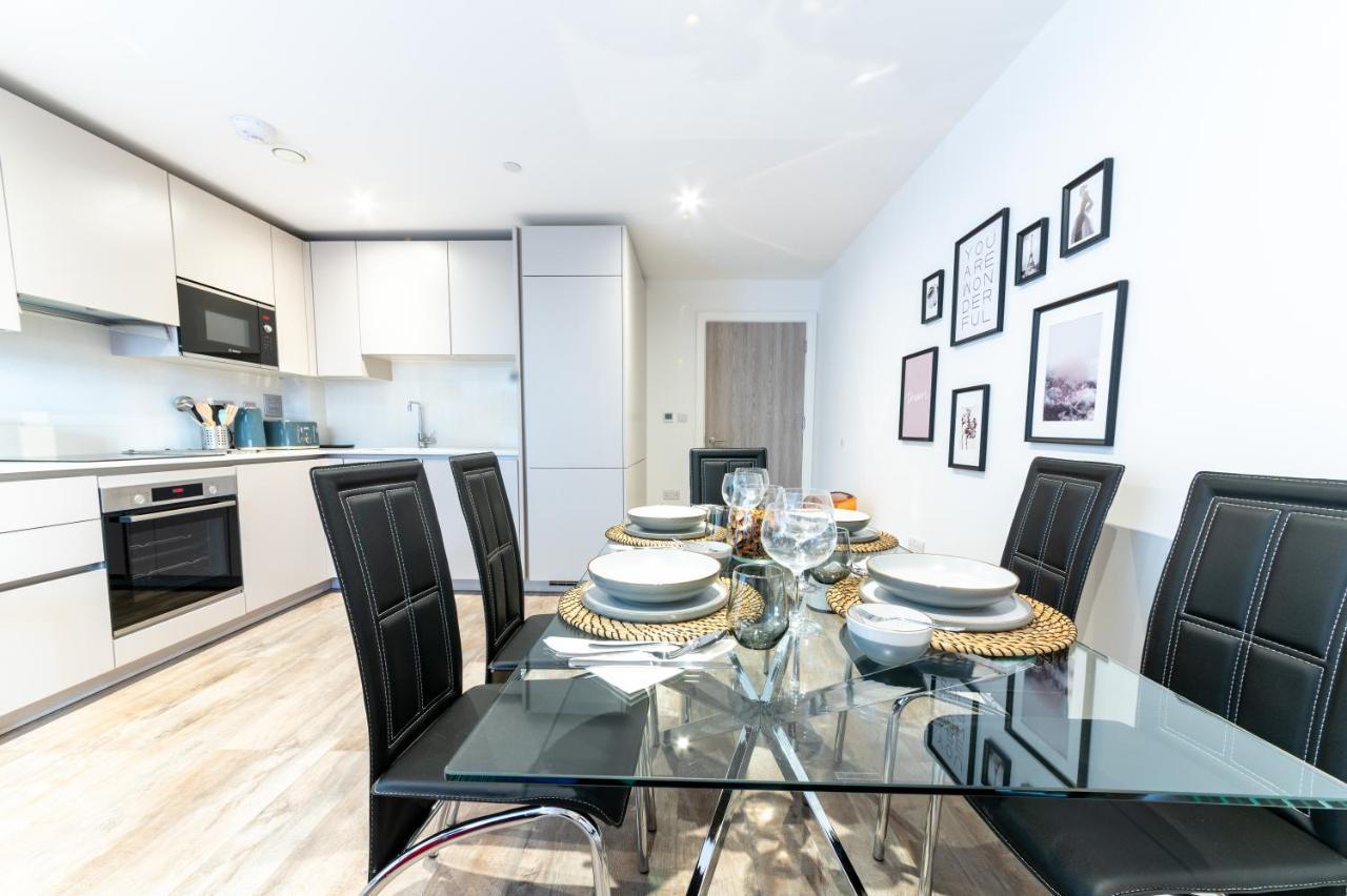 Apartment Luxury 2 Bedrooms - 2 Bathrooms - F5 London