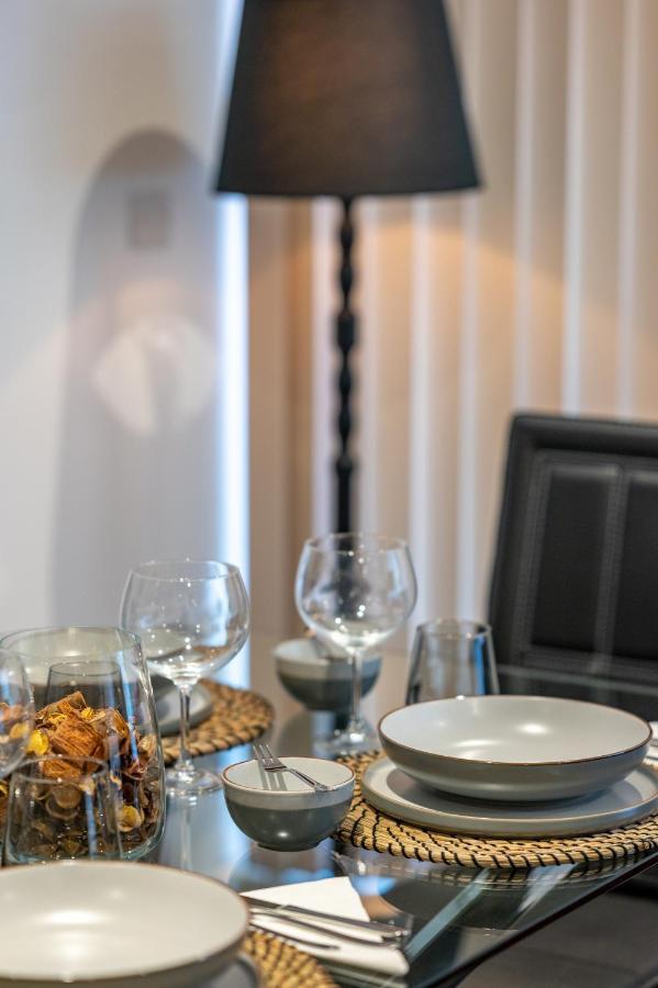 Luxury 2 Bedrooms - 2 Bathrooms - F5 London