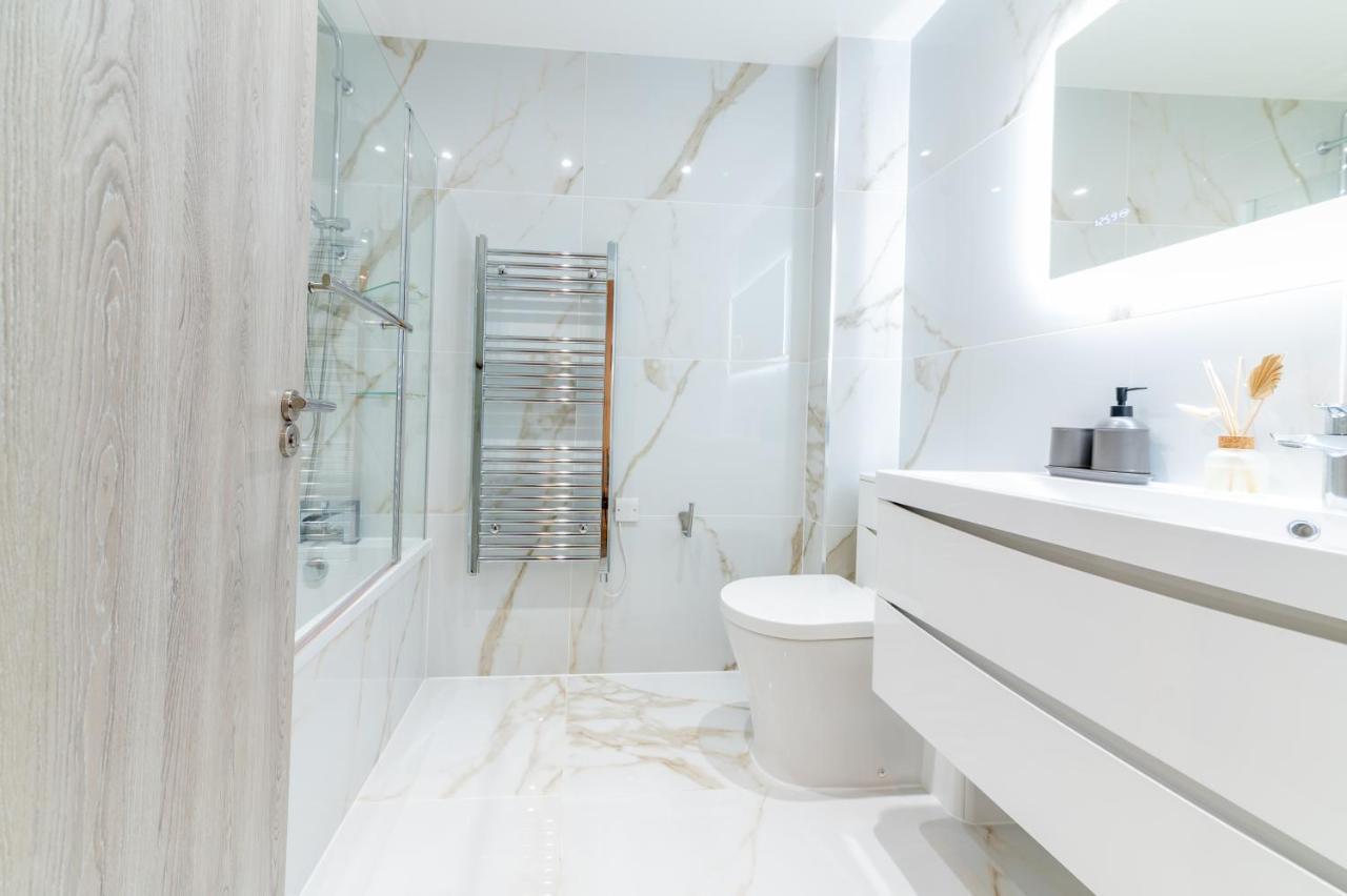 Luxury 2 Bedrooms - 2 Bathrooms - F5 Apartment *