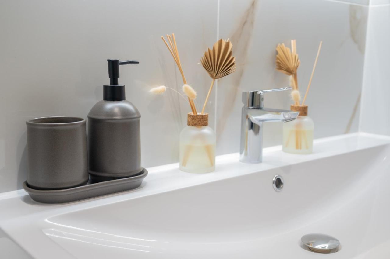 Luxury 2 Bedrooms - 2 Bathrooms - F5 Londen