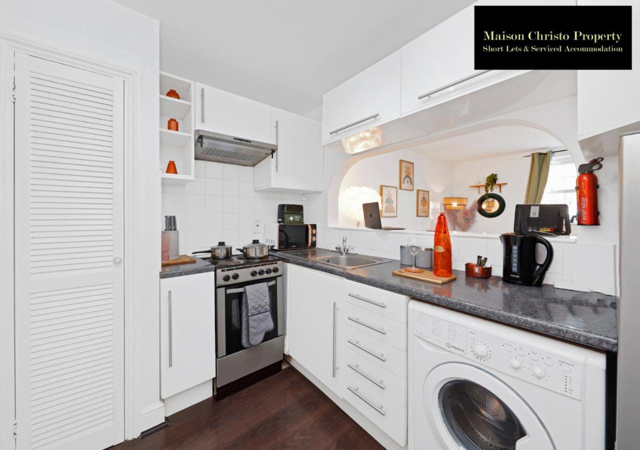 Kirkwall 1bedroom Apt Sleeps 4 With Wifi & Lesiure By Maison Christo Property Short Lets & Serviced Apartment *