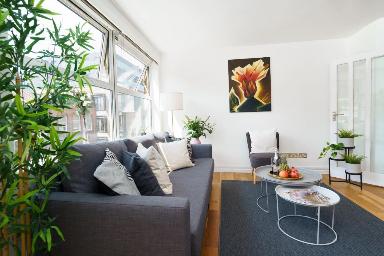 Lägenhet Location Oxford Str, Soho 2 Bedr, 3 Beds, 2 Bath *