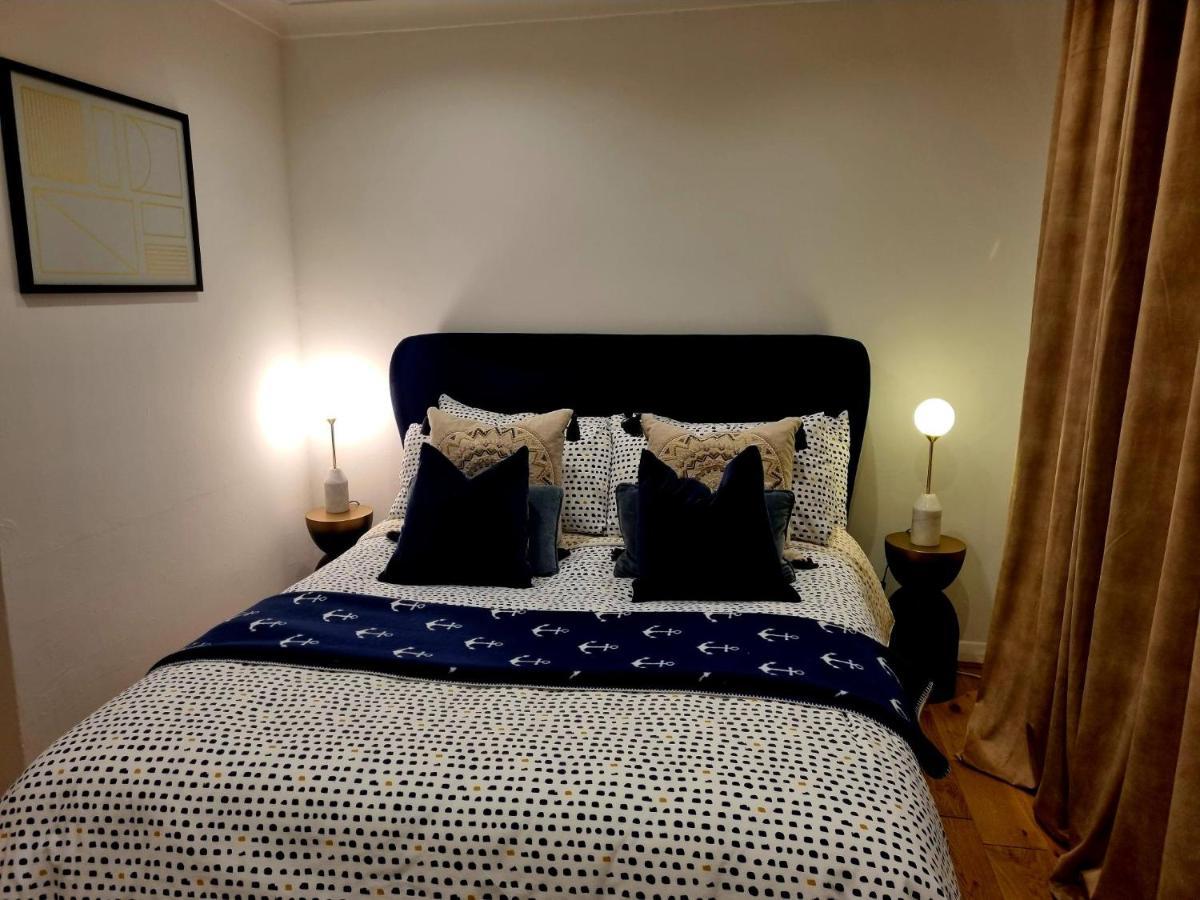 Live Like A Celebrity On Millionaire's Row Rum i privatbostad