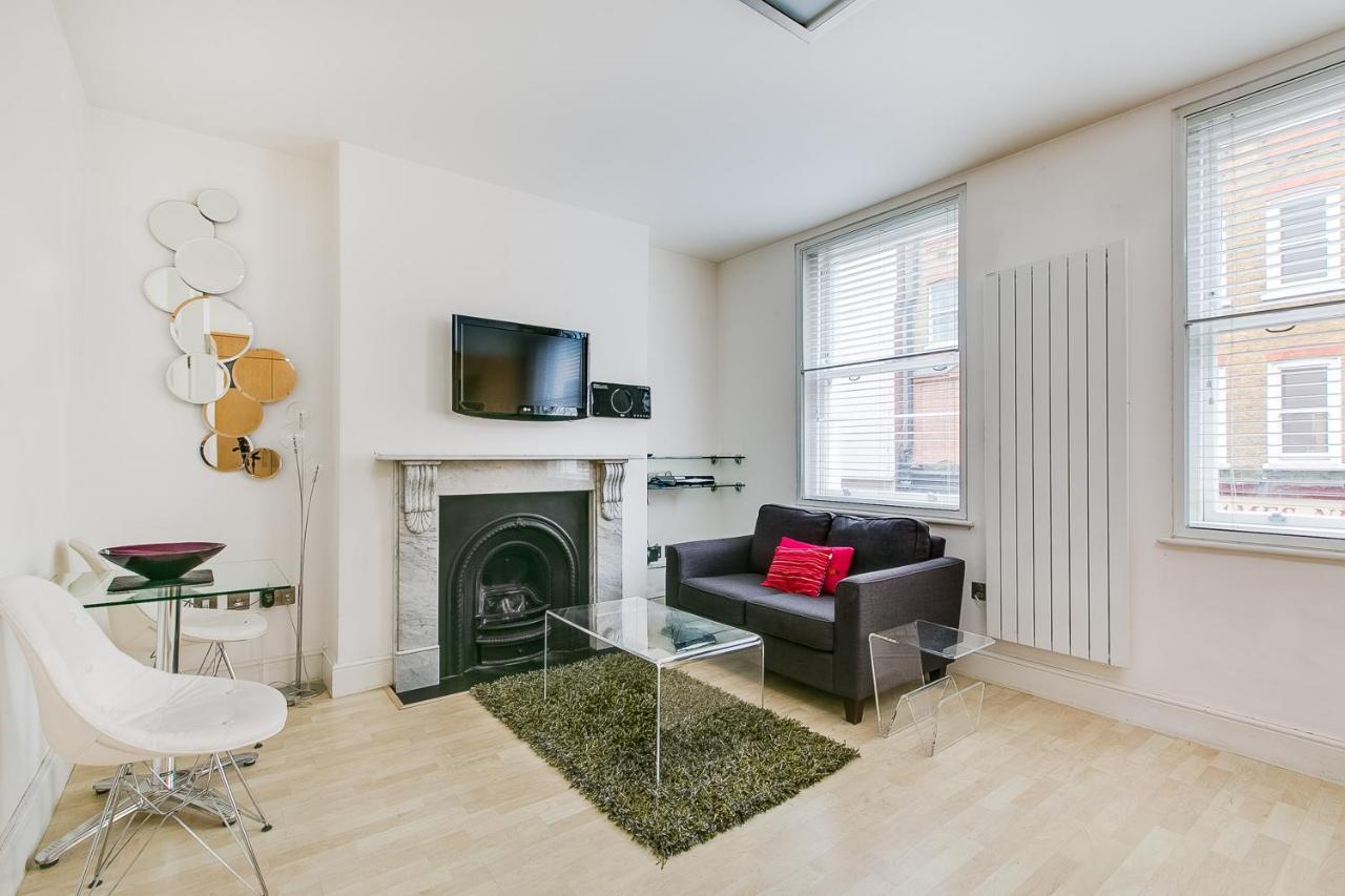 St Christopher's Place Serviced By Globe London