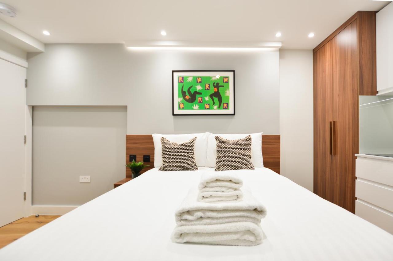 Leinster Square Serviced * London