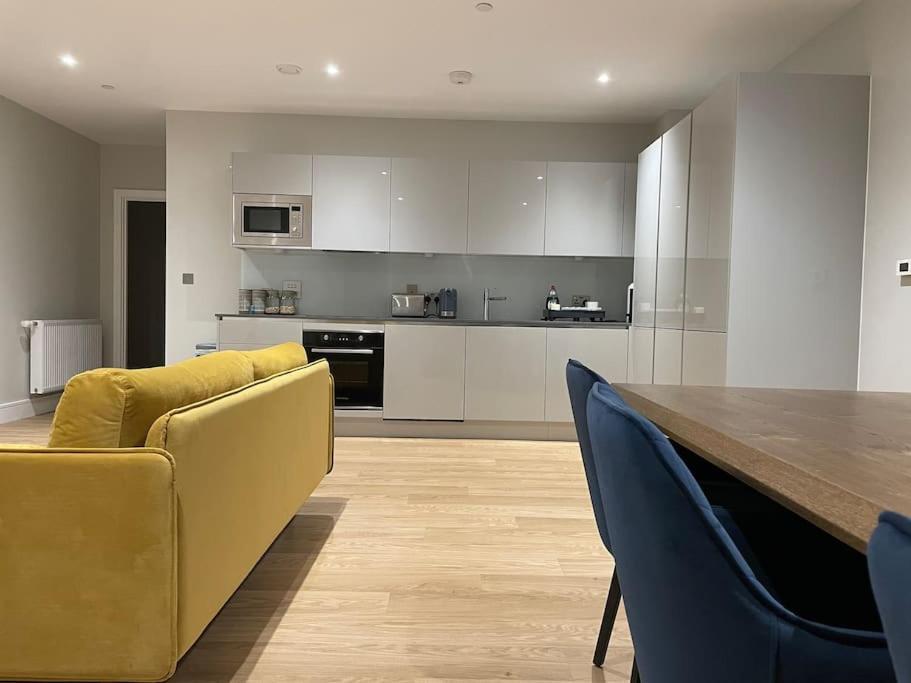 Apartment Thats The Pad - 2 Bedroom Pied-a-terre In Wimbledon *