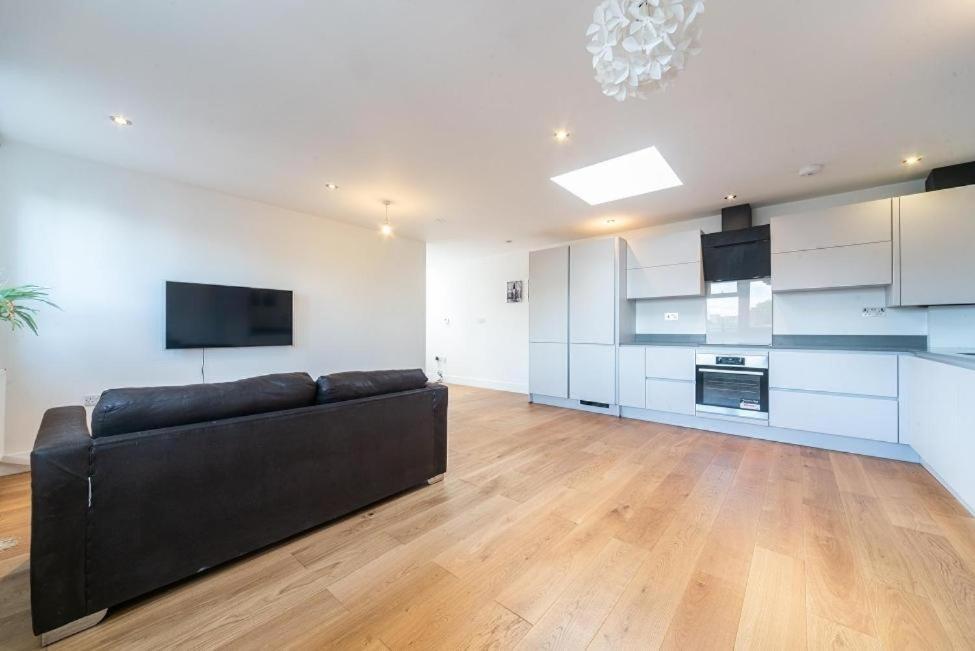 Lovely Penthouse Near Canary Wharf *
