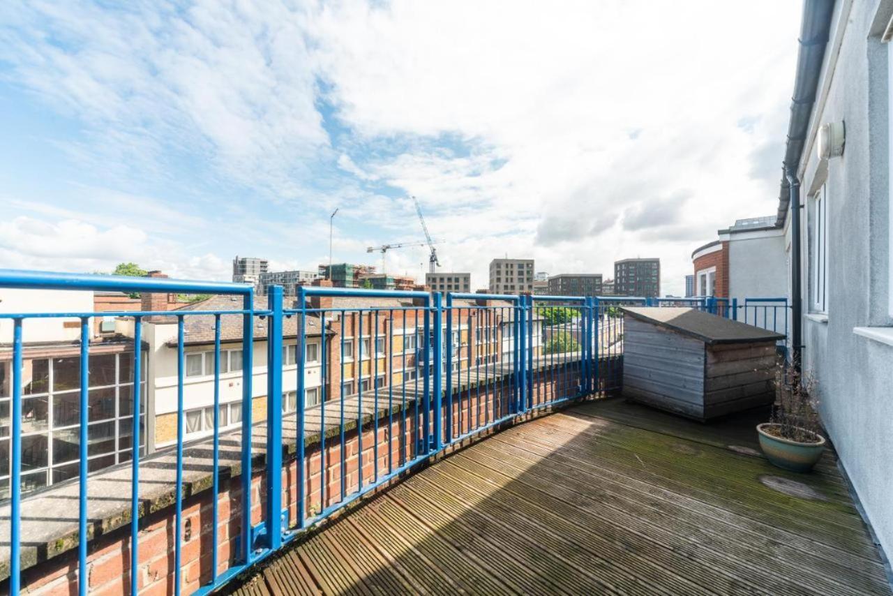 Lovely Penthouse Near Canary Wharf *