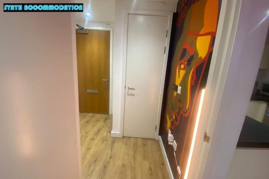 New Unique 2bedroom In Canary Wharf Apartment *