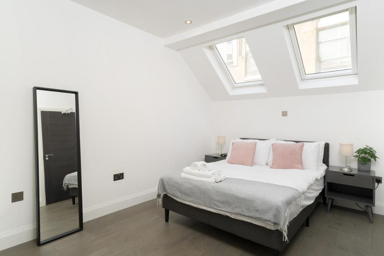 Oxford Street 2 Bedr, 3 Beds, 2,5 Bath, 2 Min Subway Appartement *