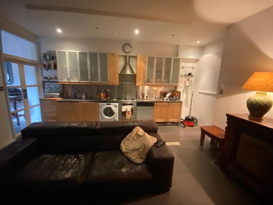 Large Flat In Kensington Lägenhet London