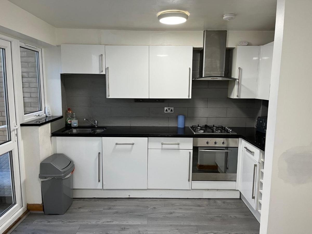 Ferienhaus Three Bedroom House In Tooting By Star *