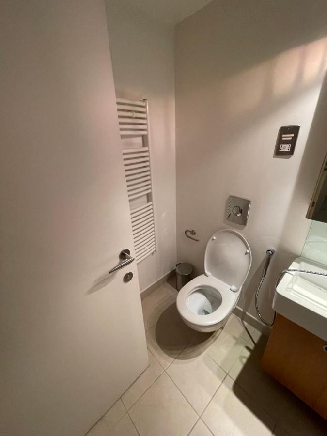 Oxford Street Apartment