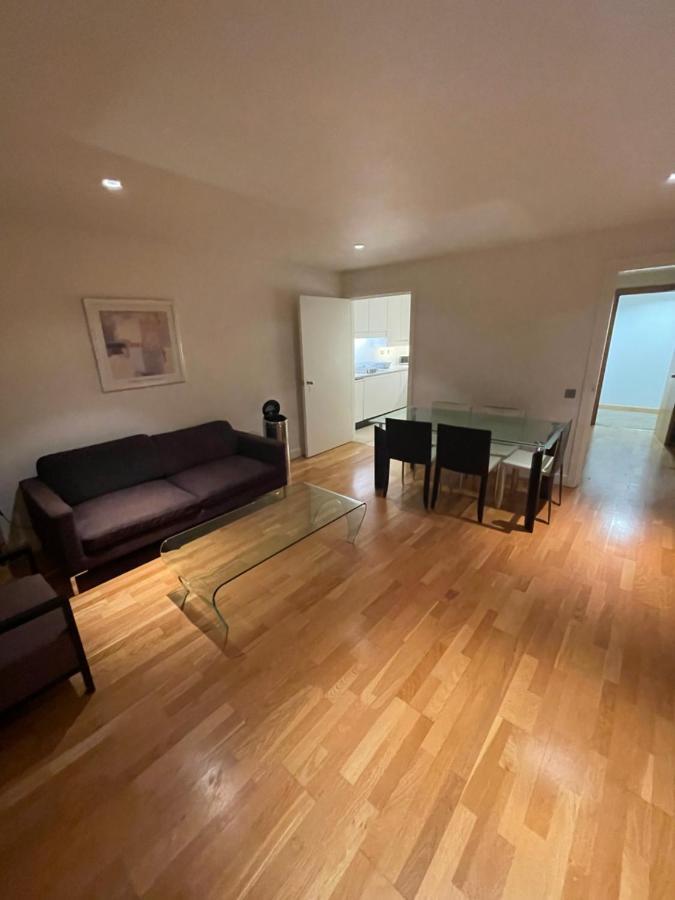 Oxford Street Apartment London