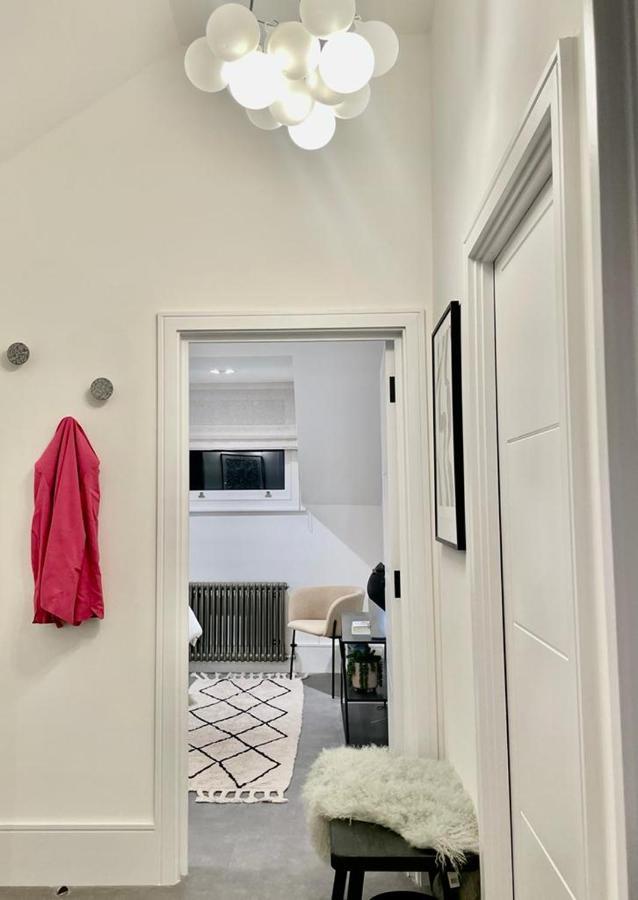 2 Bedroom Penthouse * Londen