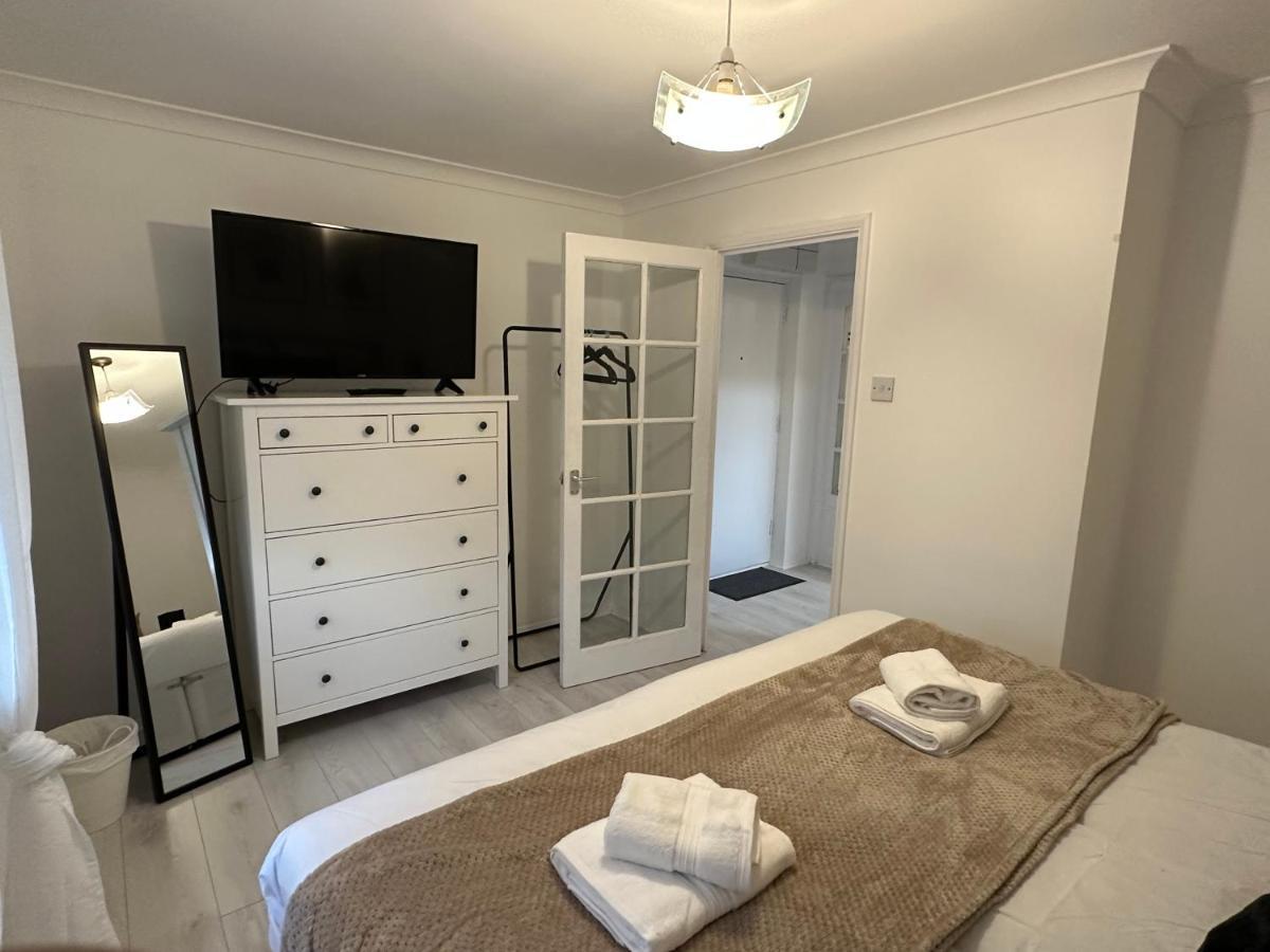 Appartement Stylish 1 Bedroom Close To Tooting Bec Station Londen