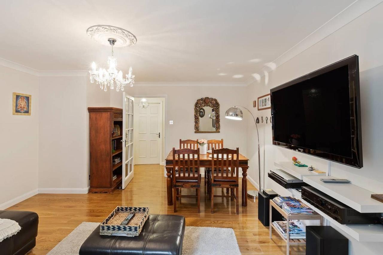 Beautiful And Cosy 2 Bedroom Flat * Londen