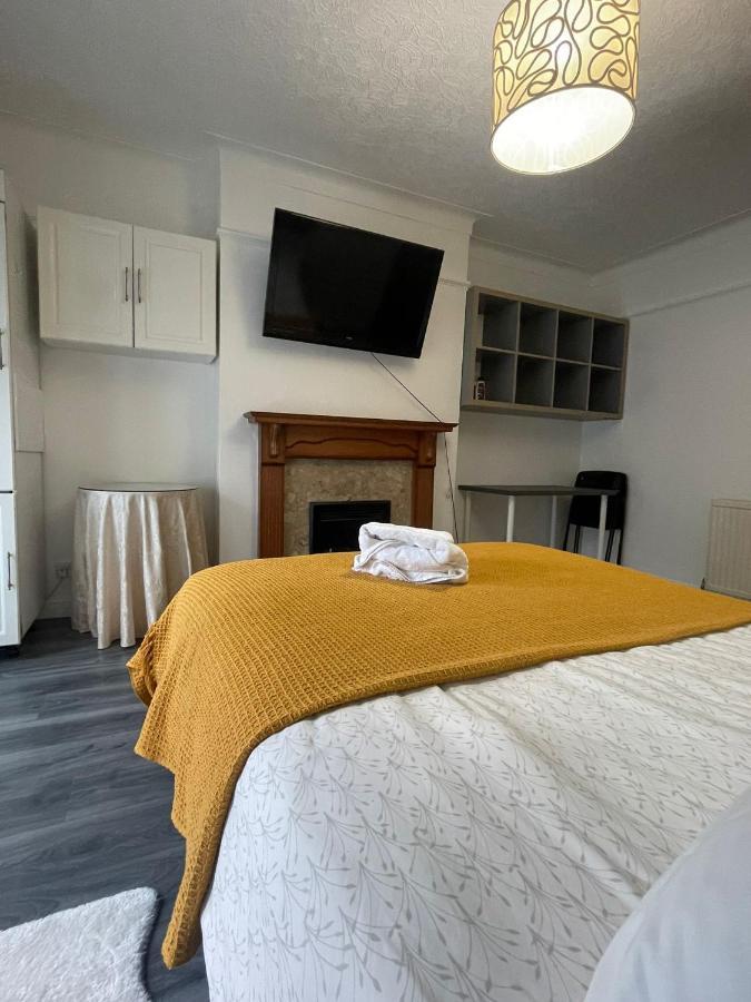 Beautiful Private In Willesden Appartamento Londra